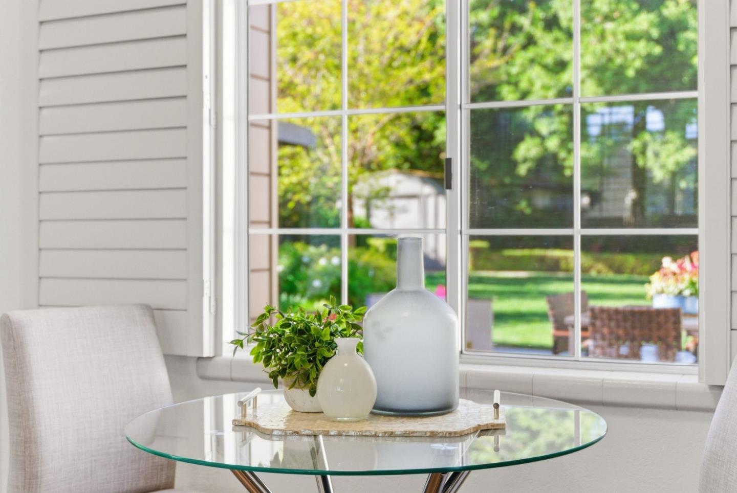 Detail Gallery Image 16 of 39 For 20571 Sunrise Dr, Cupertino,  CA 95014 - 3 Beds | 1 Baths