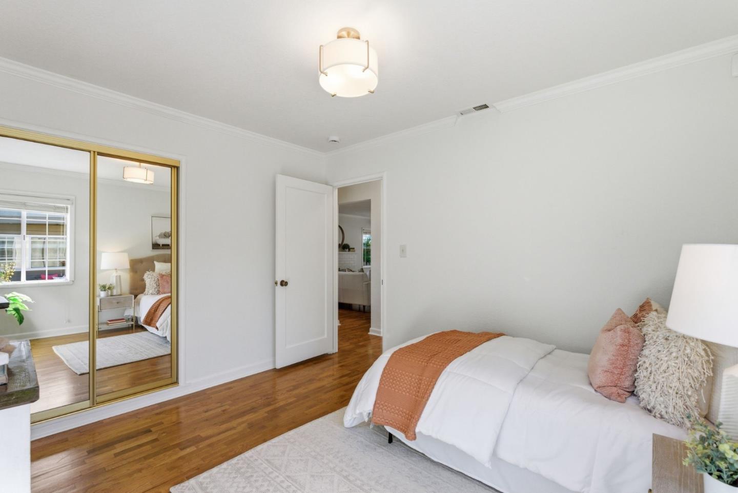 Detail Gallery Image 20 of 39 For 20571 Sunrise Dr, Cupertino,  CA 95014 - 3 Beds | 1 Baths