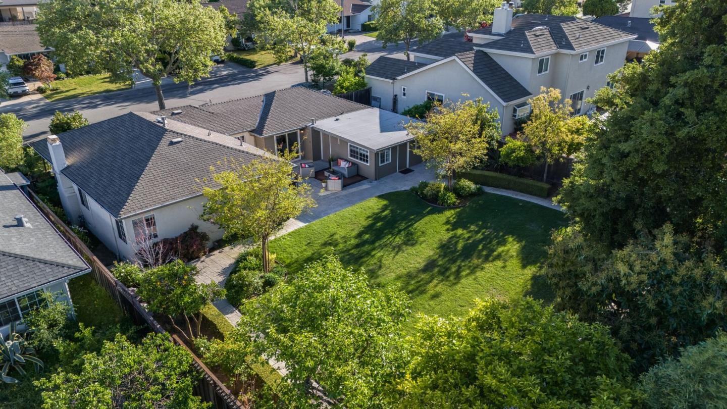 Detail Gallery Image 38 of 39 For 20571 Sunrise Dr, Cupertino,  CA 95014 - 3 Beds | 1 Baths