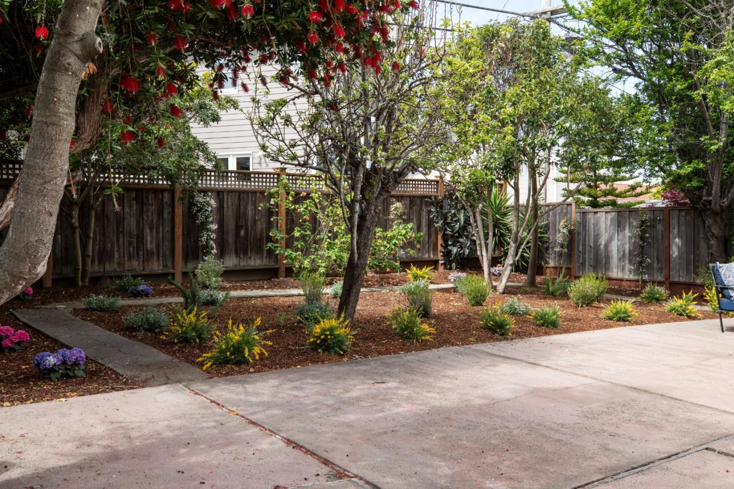 Detail Gallery Image 16 of 19 For 611 Elm Ave, San Bruno,  CA 94066 - 2 Beds | 1 Baths