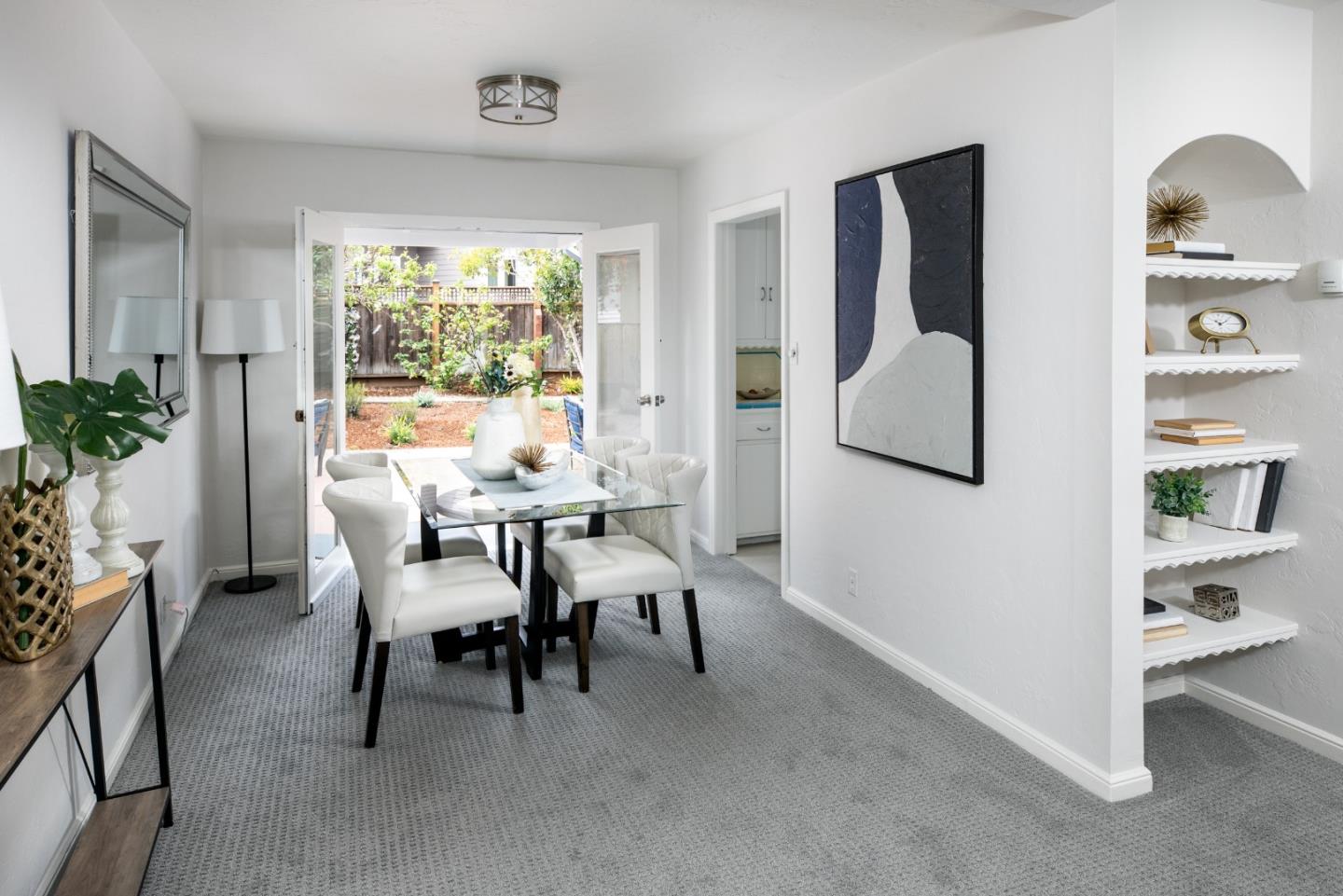 Detail Gallery Image 8 of 19 For 611 Elm Ave, San Bruno,  CA 94066 - 2 Beds | 1 Baths