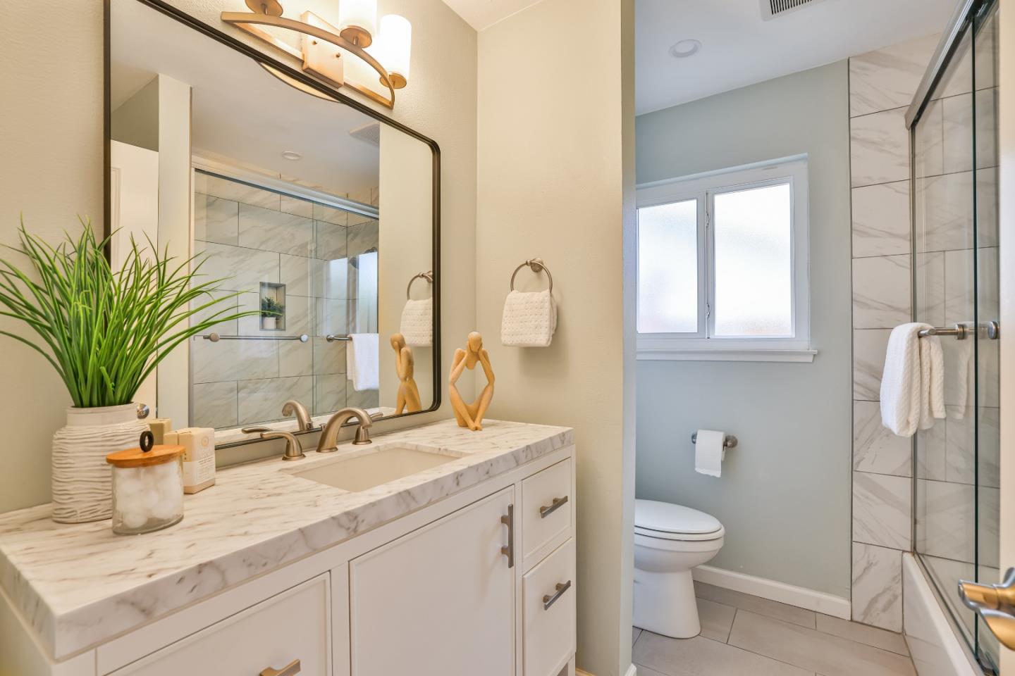 Detail Gallery Image 25 of 51 For 1597 Willowmont Ave, San Jose,  CA 95118 - 4 Beds | 2/1 Baths