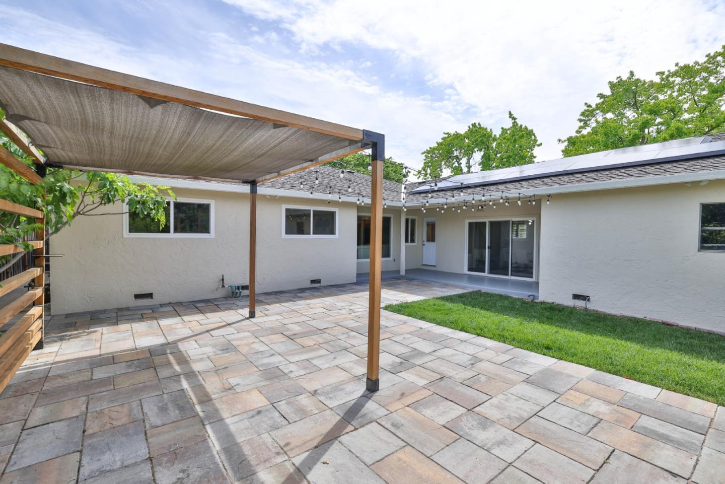 Detail Gallery Image 36 of 51 For 1597 Willowmont Ave, San Jose,  CA 95118 - 4 Beds | 2/1 Baths