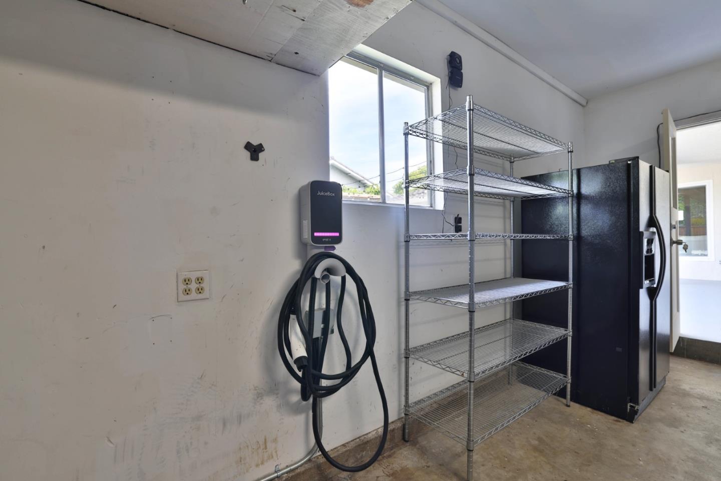 Detail Gallery Image 41 of 51 For 1597 Willowmont Ave, San Jose,  CA 95118 - 4 Beds | 2/1 Baths