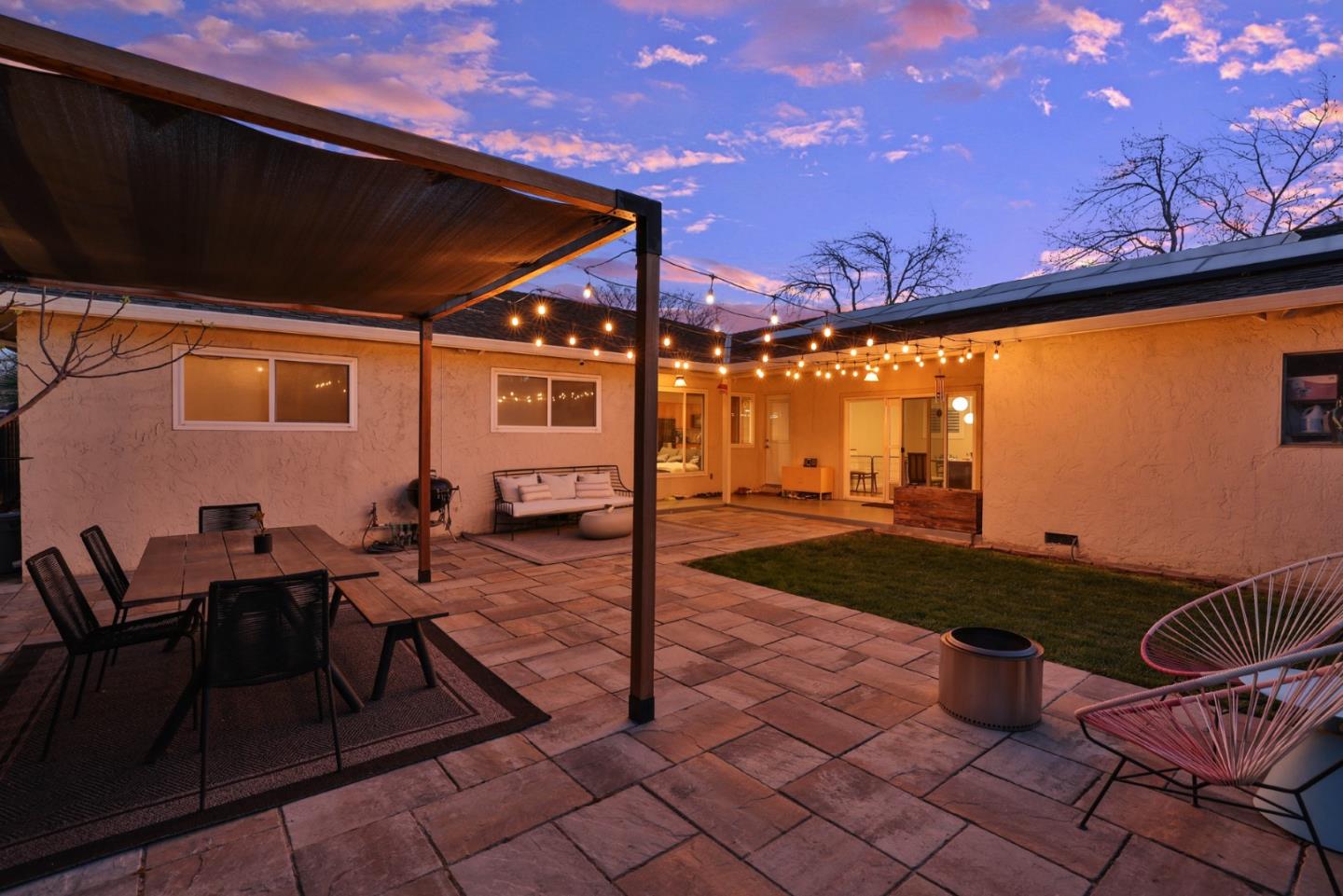 Detail Gallery Image 44 of 51 For 1597 Willowmont Ave, San Jose,  CA 95118 - 4 Beds | 2/1 Baths