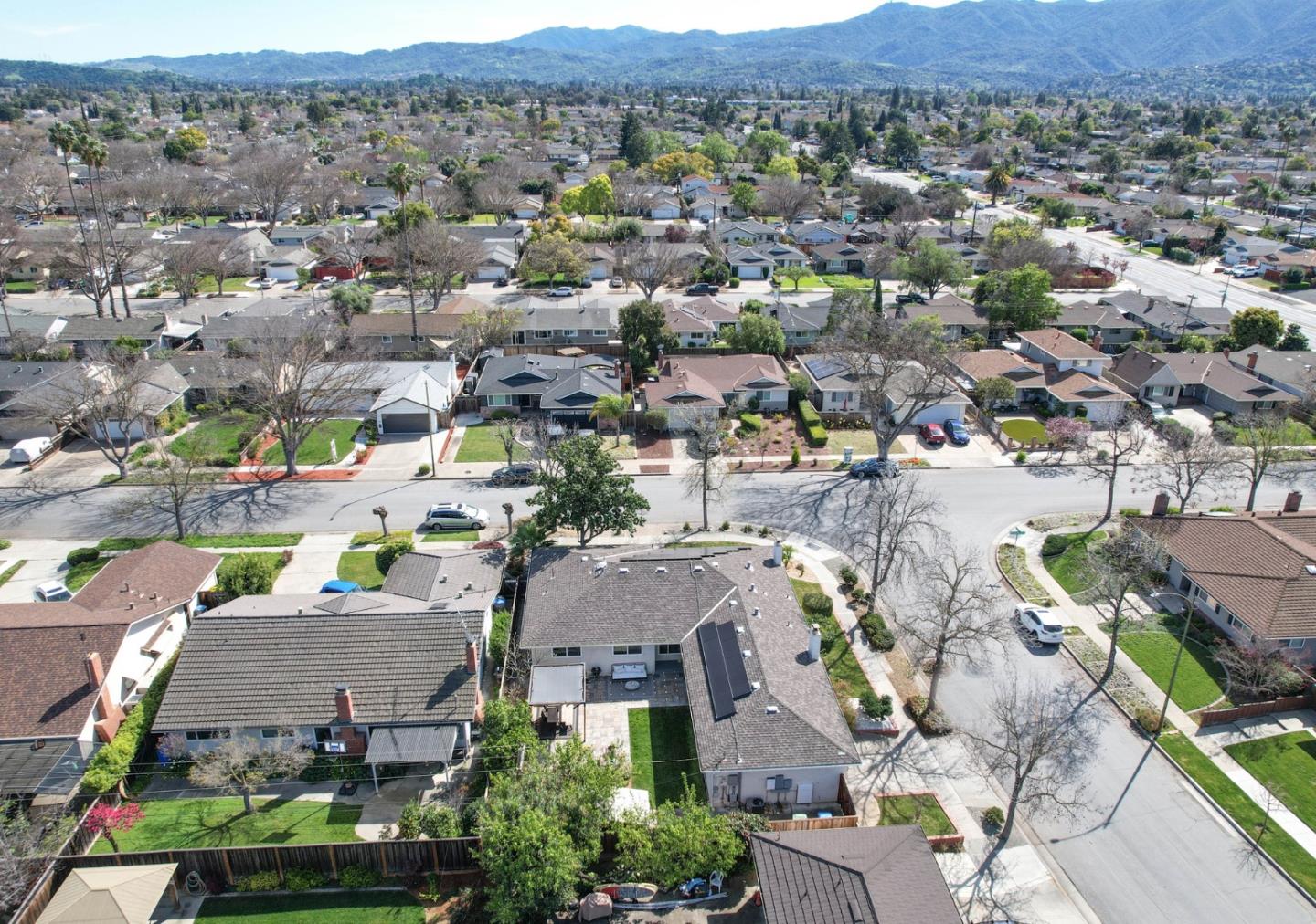 Detail Gallery Image 50 of 51 For 1597 Willowmont Ave, San Jose,  CA 95118 - 4 Beds | 2/1 Baths