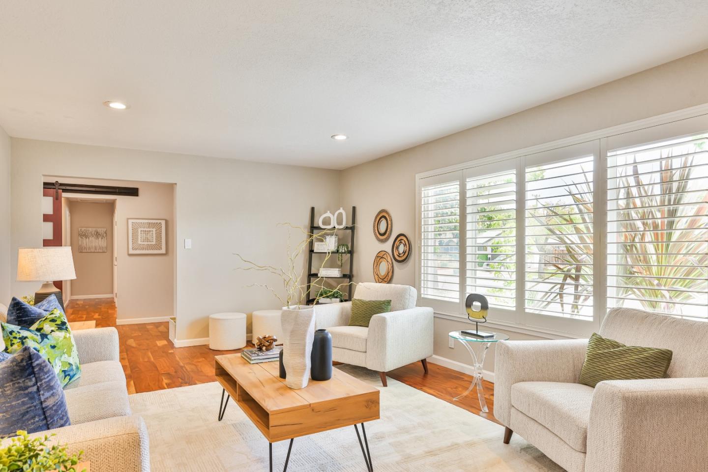 Detail Gallery Image 6 of 51 For 1597 Willowmont Ave, San Jose,  CA 95118 - 4 Beds | 2/1 Baths