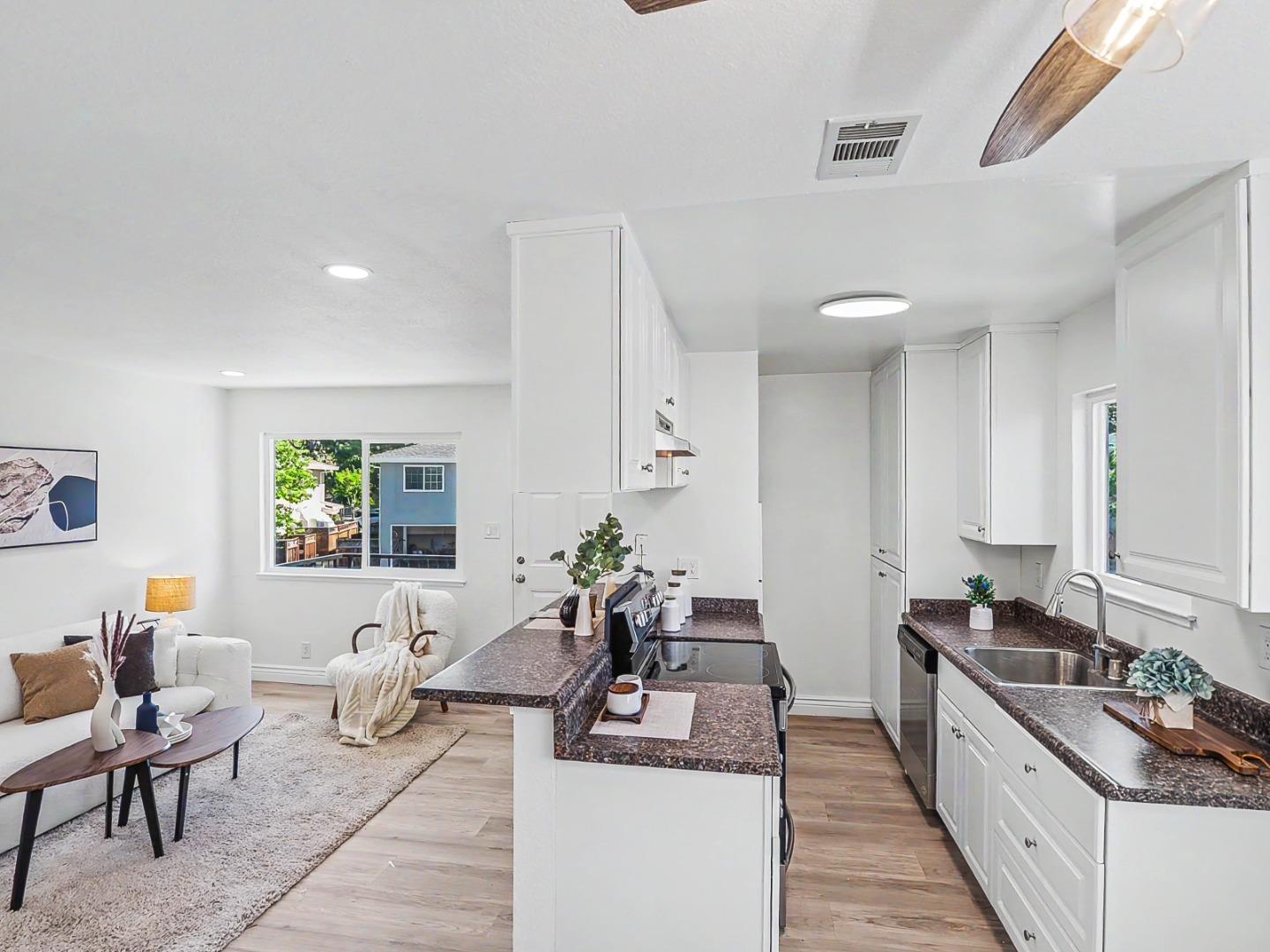 Detail Gallery Image 14 of 31 For 1318 Joplin Dr #4,  San Jose,  CA 95118 - 2 Beds | 1 Baths