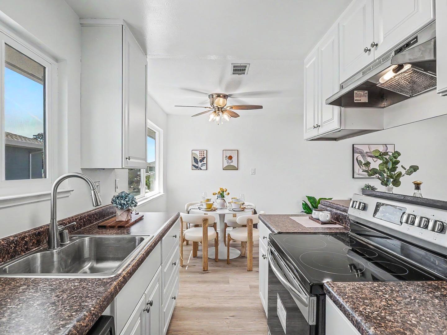 Detail Gallery Image 8 of 31 For 1318 Joplin Dr #4,  San Jose,  CA 95118 - 2 Beds | 1 Baths