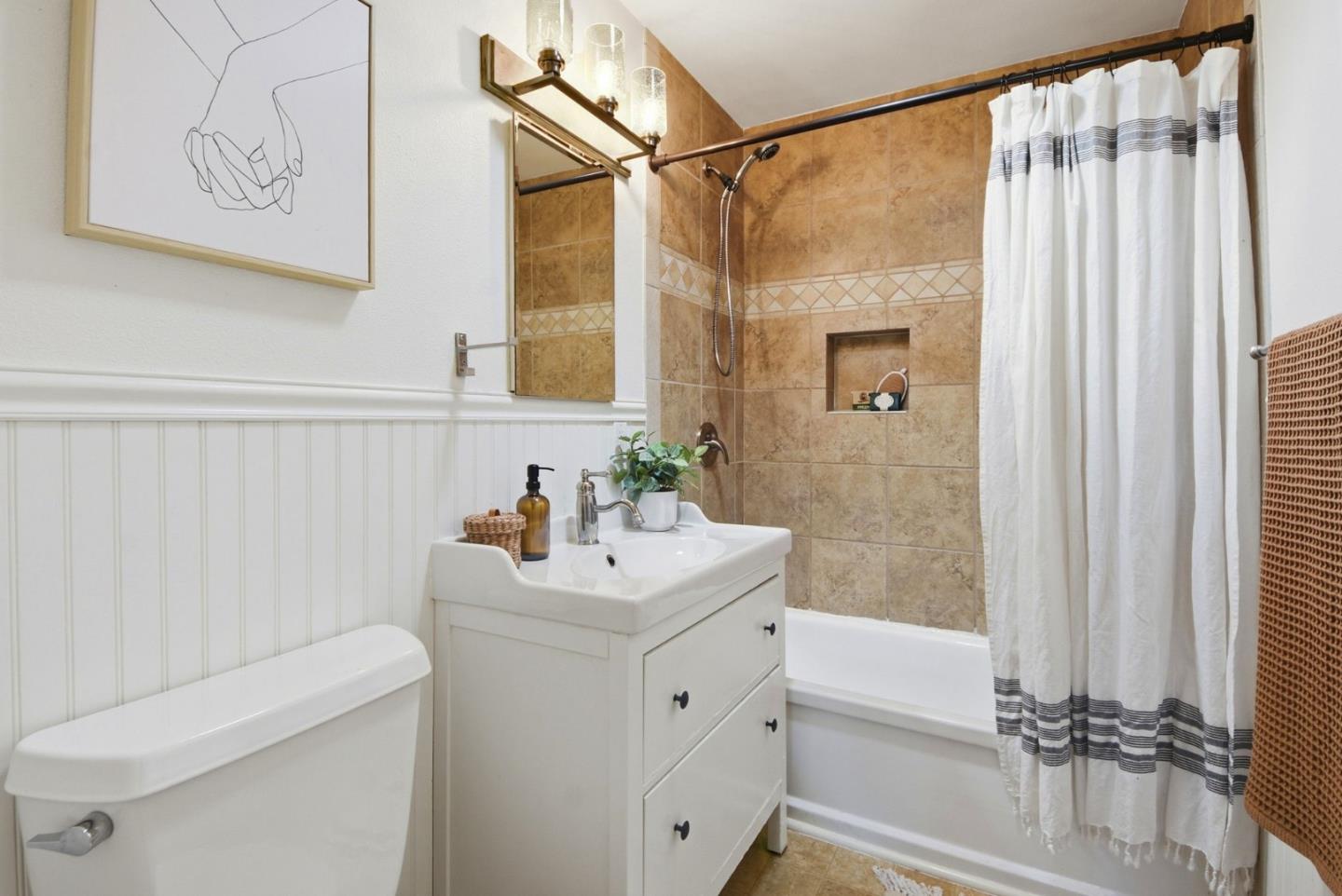 Detail Gallery Image 24 of 31 For 240 Sawyer St, Auburn,  CA 95603 - 3 Beds | 1/1 Baths