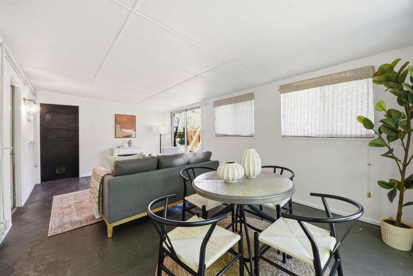 Detail Gallery Image 6 of 31 For 240 Sawyer St, Auburn,  CA 95603 - 3 Beds | 1/1 Baths