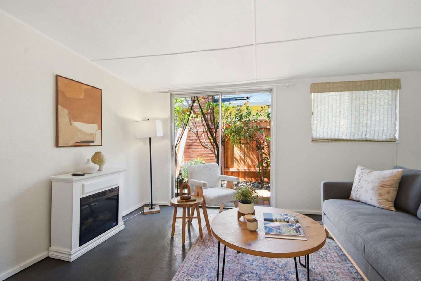 Detail Gallery Image 9 of 31 For 240 Sawyer St, Auburn,  CA 95603 - 3 Beds | 1/1 Baths