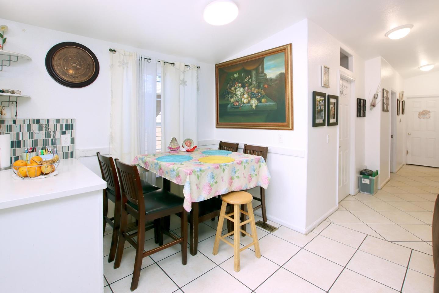 Detail Gallery Image 6 of 17 For Old San Jose,  Soquel,  CA 95073 - 3 Beds | 2 Baths