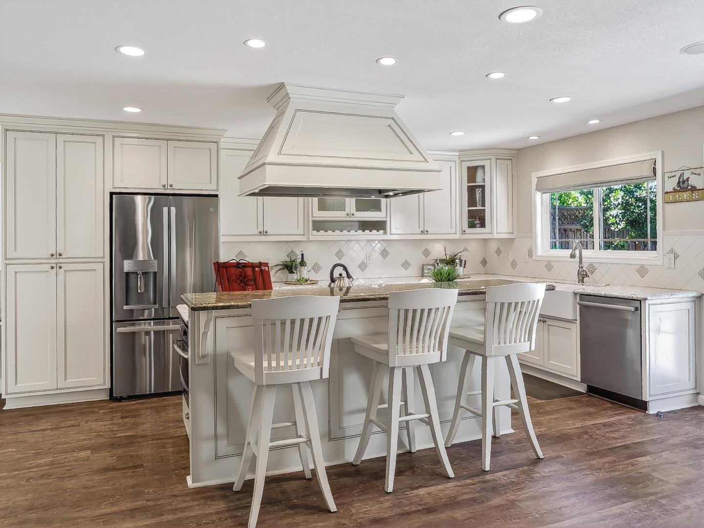 Detail Gallery Image 5 of 50 For 1427 Torrington Ct, San Jose,  CA 95120 - 4 Beds | 2/1 Baths