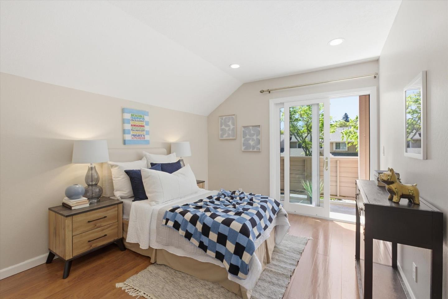 Photo #25: ML82042030 Listing: Photo #25