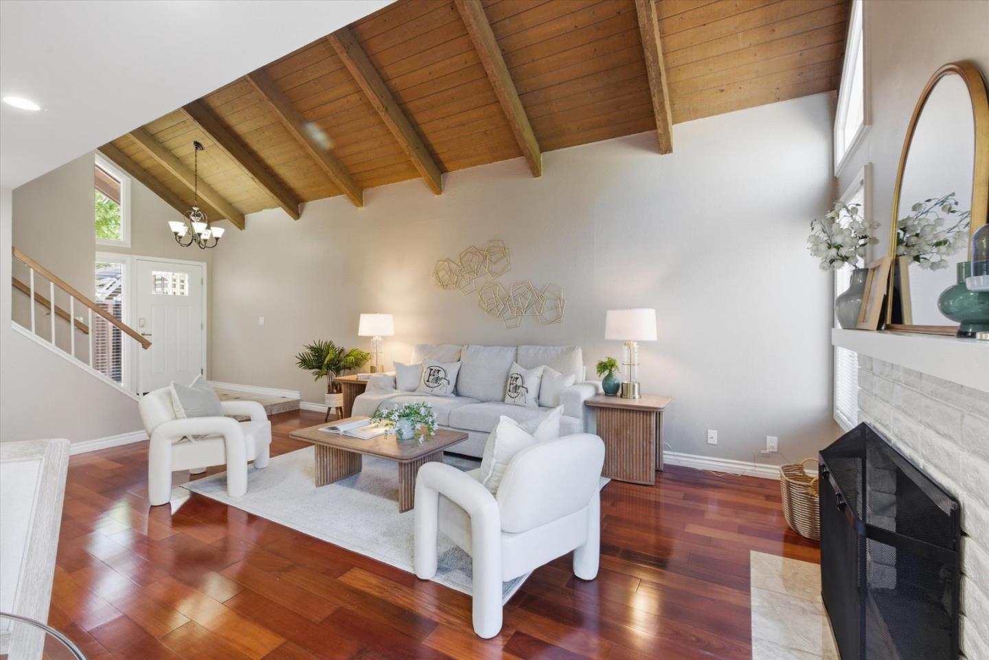 Photo #8: ML82042030 Listing: Photo #8