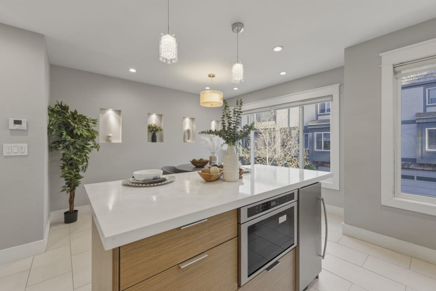 Photo #12: ML82042033 Listing: Photo #12