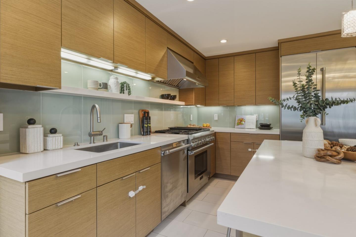 Photo #13: ML82042033 Listing: Photo #13