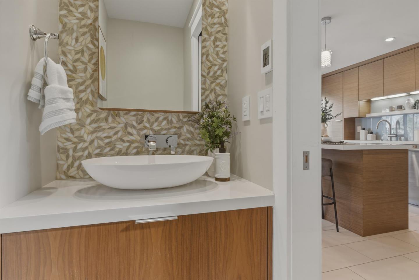 Photo #17: ML82042033 Listing: Photo #17