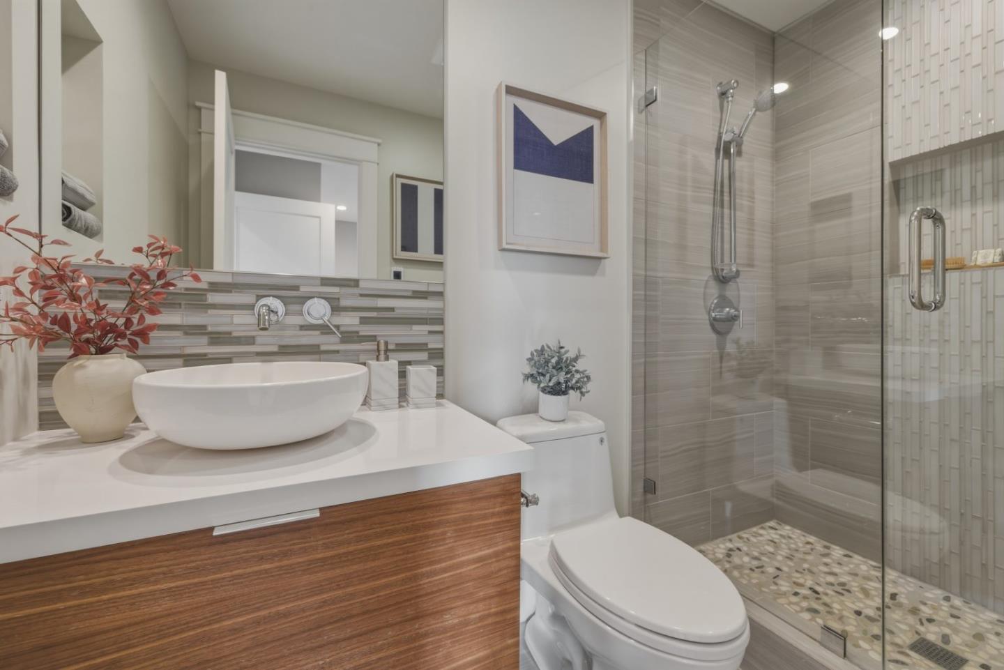 Photo #23: ML82042033 Listing: Photo #23