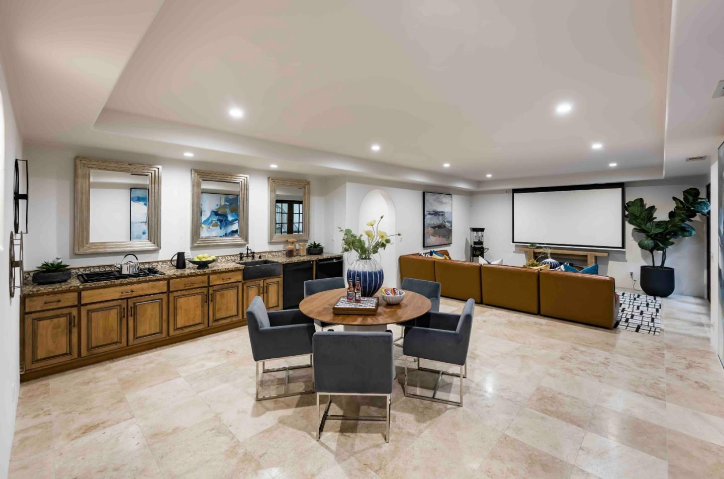 Detail Gallery Image 27 of 37 For 1932 Emerson St, Palo Alto,  CA 94301 - 6 Beds | 6 Baths