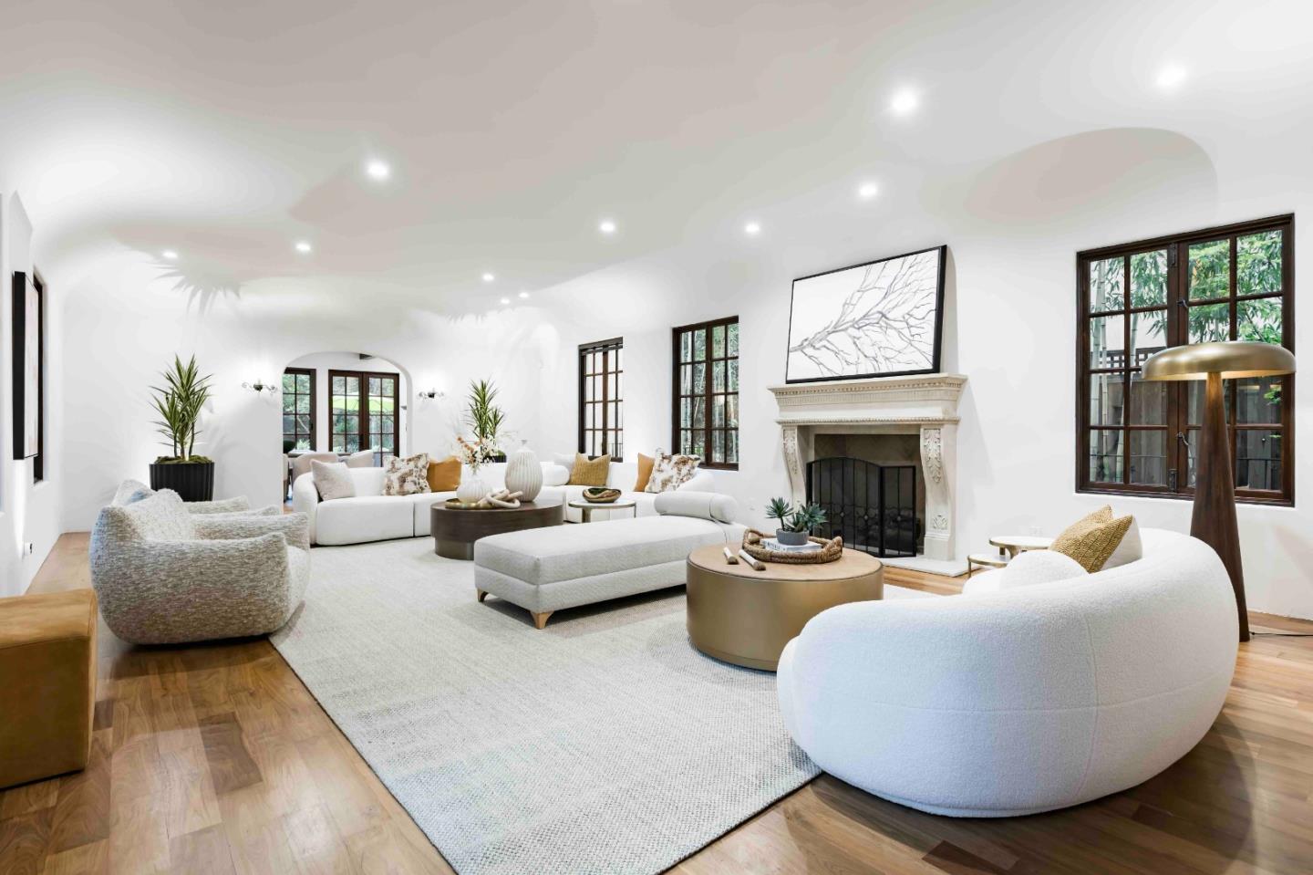 Detail Gallery Image 7 of 37 For 1932 Emerson St, Palo Alto,  CA 94301 - 6 Beds | 6 Baths