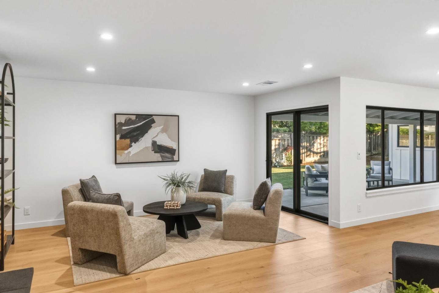 Detail Gallery Image 10 of 28 For 430 San Domingo Way, Los Altos,  CA 94022 - 4 Beds | 3 Baths