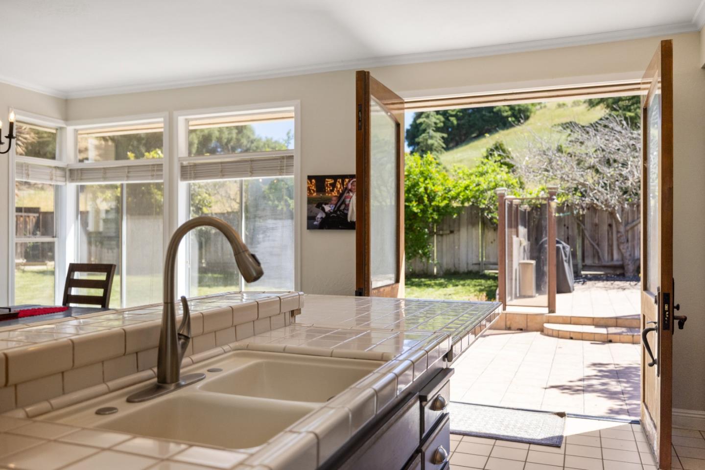 Detail Gallery Image 16 of 47 For 17554 Sugarmill Rd, Salinas,  CA 93908 - 5 Beds | 2/1 Baths