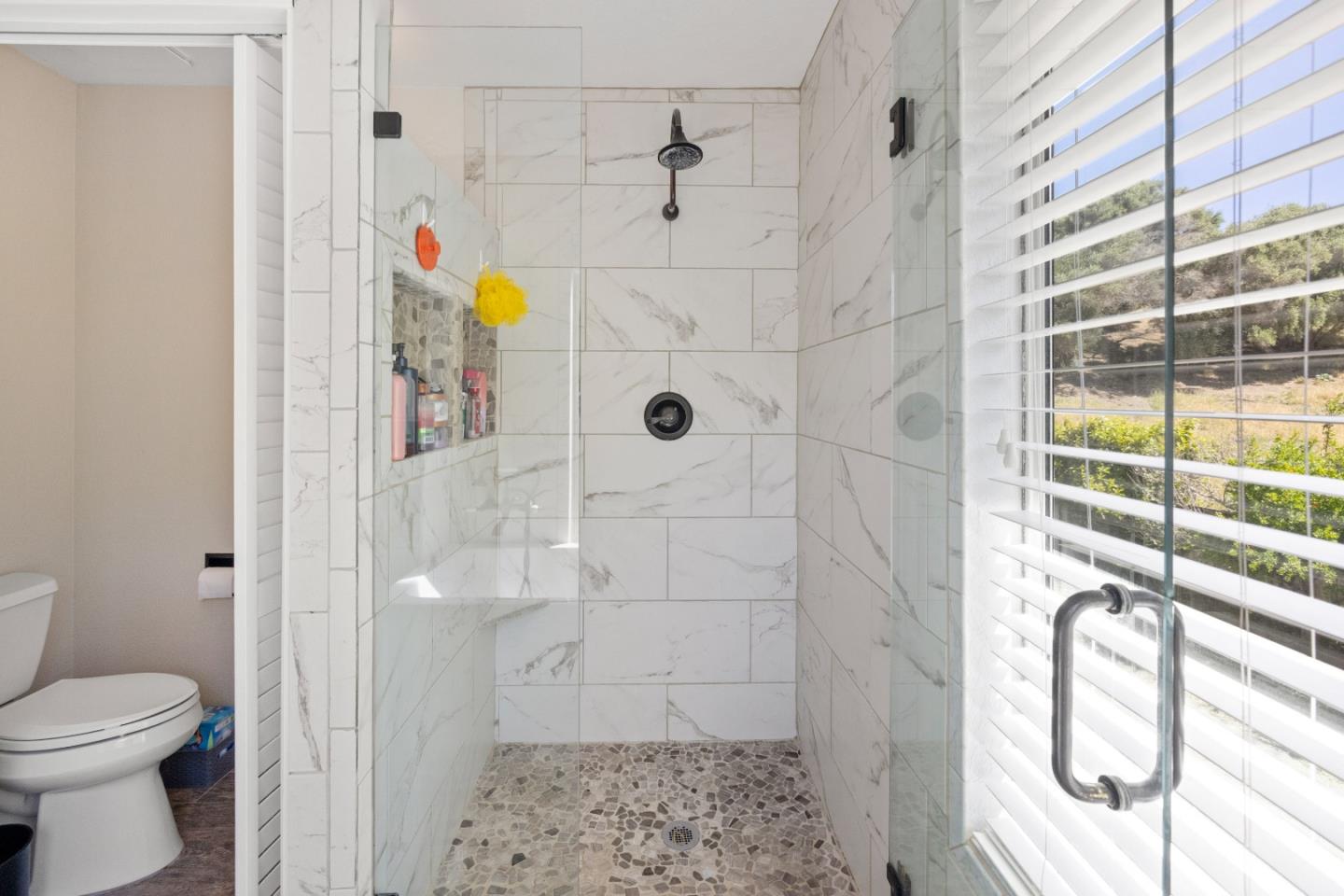 Detail Gallery Image 23 of 47 For 17554 Sugarmill Rd, Salinas,  CA 93908 - 5 Beds | 2/1 Baths