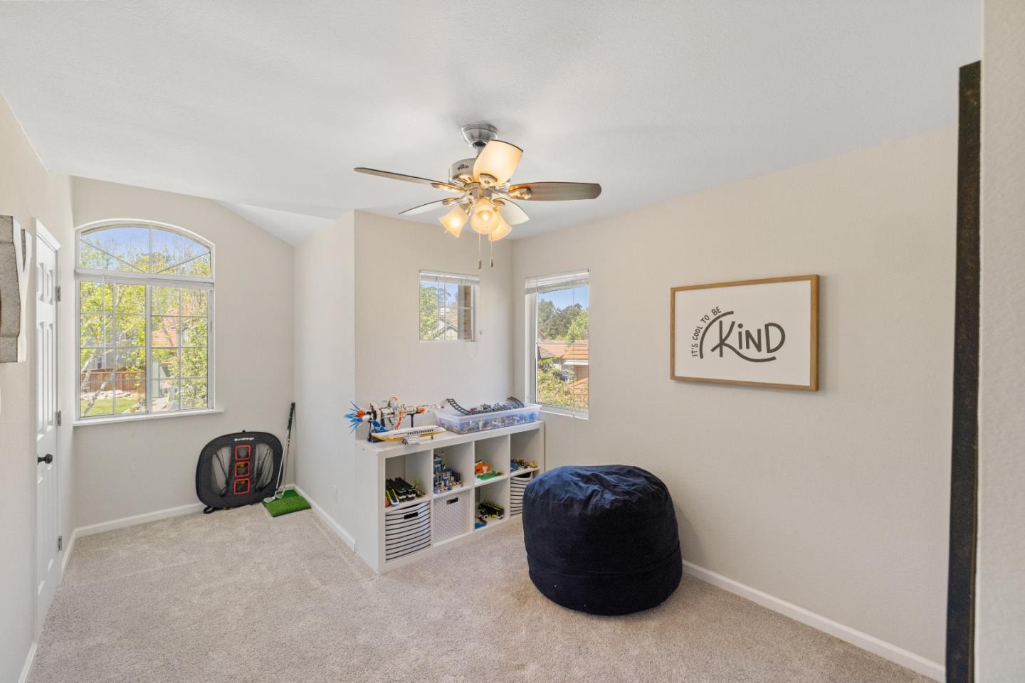 Detail Gallery Image 29 of 47 For 17554 Sugarmill Rd, Salinas,  CA 93908 - 5 Beds | 2/1 Baths