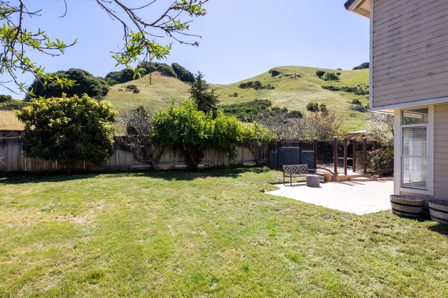 Detail Gallery Image 37 of 47 For 17554 Sugarmill Rd, Salinas,  CA 93908 - 5 Beds | 2/1 Baths