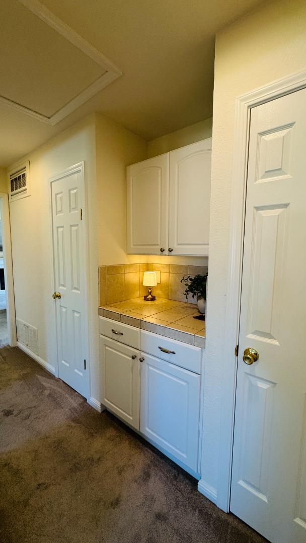 Detail Gallery Image 8 of 14 For 1772 San Luis Ave, Mountain View,  CA 94043 - 3 Beds | 1 Baths