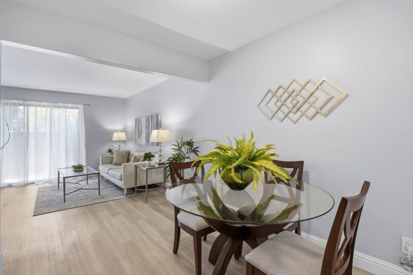 Detail Gallery Image 4 of 21 For 39902 Fremont Blvd, Fremont,  CA 94538 - 1 Beds | 1 Baths