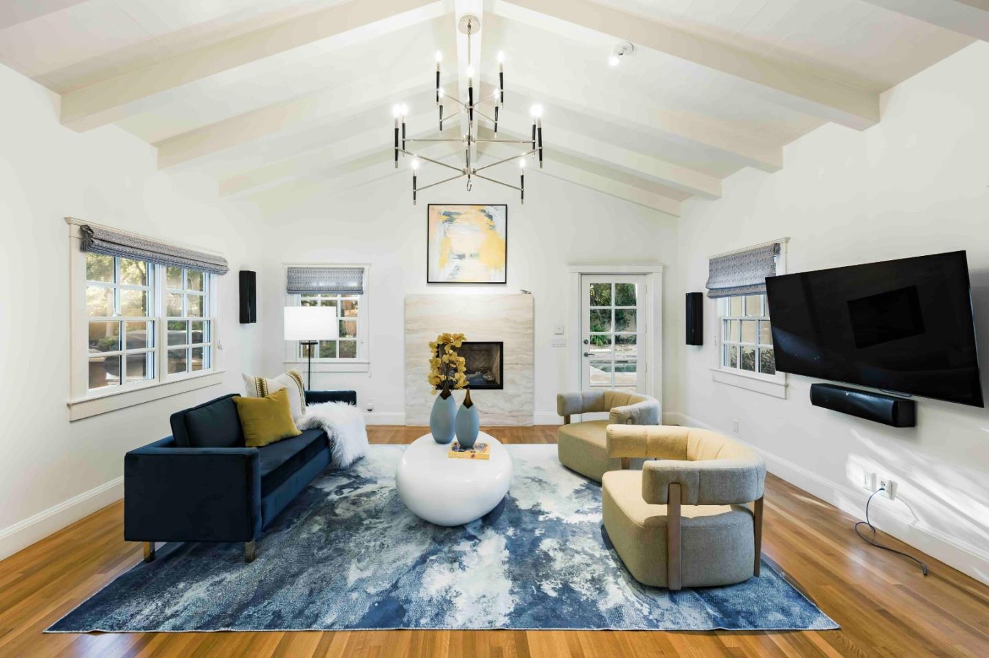 Detail Gallery Image 13 of 42 For 428 Maple St, Palo Alto,  CA 94301 - 5 Beds | 5/1 Baths