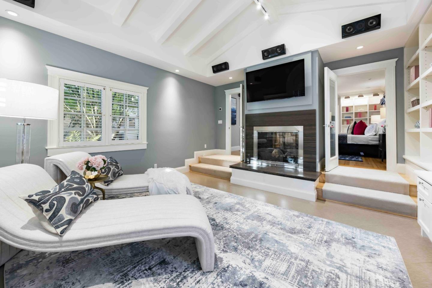 Detail Gallery Image 19 of 42 For 428 Maple St, Palo Alto,  CA 94301 - 5 Beds | 5/1 Baths