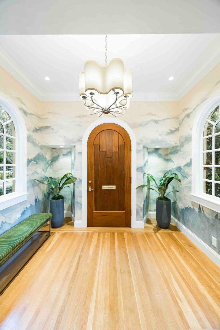 Detail Gallery Image 3 of 42 For 428 Maple St, Palo Alto,  CA 94301 - 5 Beds | 5/1 Baths