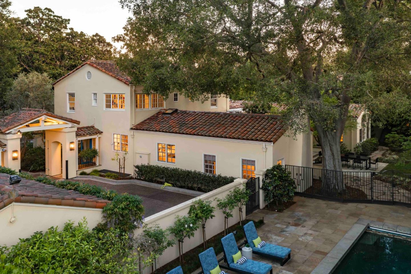 Detail Gallery Image 33 of 42 For 428 Maple St, Palo Alto,  CA 94301 - 5 Beds | 5/1 Baths