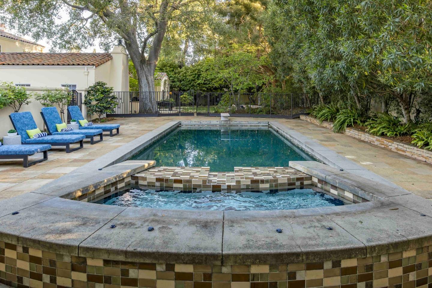 Detail Gallery Image 37 of 42 For 428 Maple St, Palo Alto,  CA 94301 - 5 Beds | 5/1 Baths