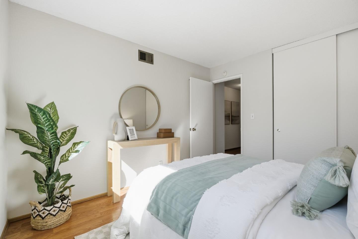 Detail Gallery Image 18 of 27 For 2933 Julio Ave, San Jose,  CA 95124 - 3 Beds | 2 Baths