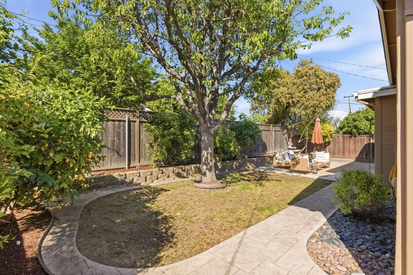 Detail Gallery Image 24 of 27 For 2933 Julio Ave, San Jose,  CA 95124 - 3 Beds | 2 Baths