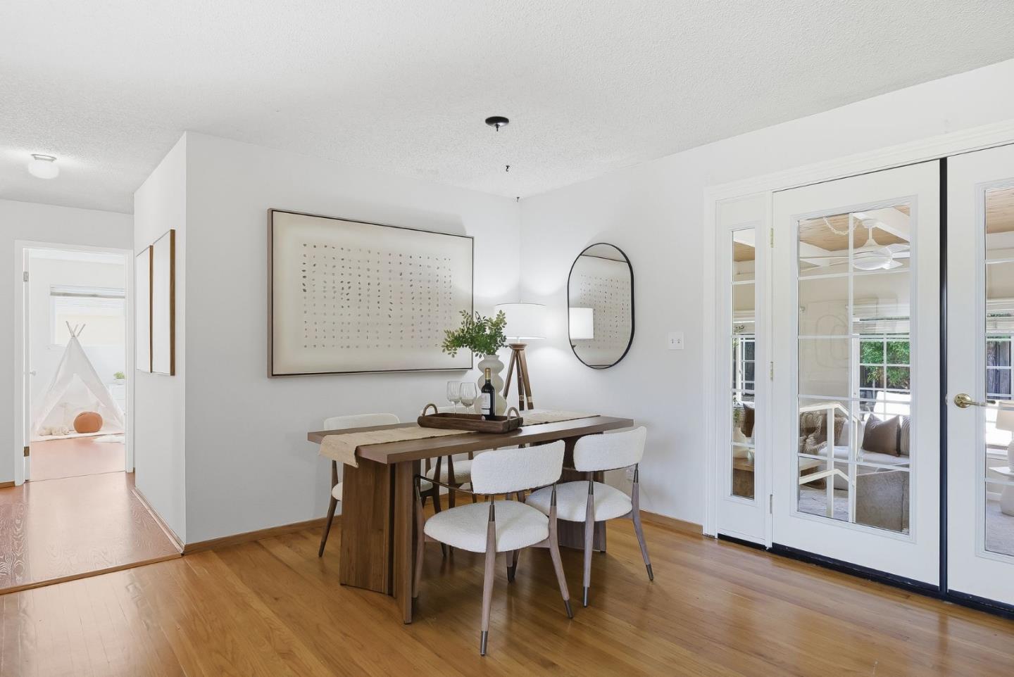 Detail Gallery Image 6 of 27 For 2933 Julio Ave, San Jose,  CA 95124 - 3 Beds | 2 Baths