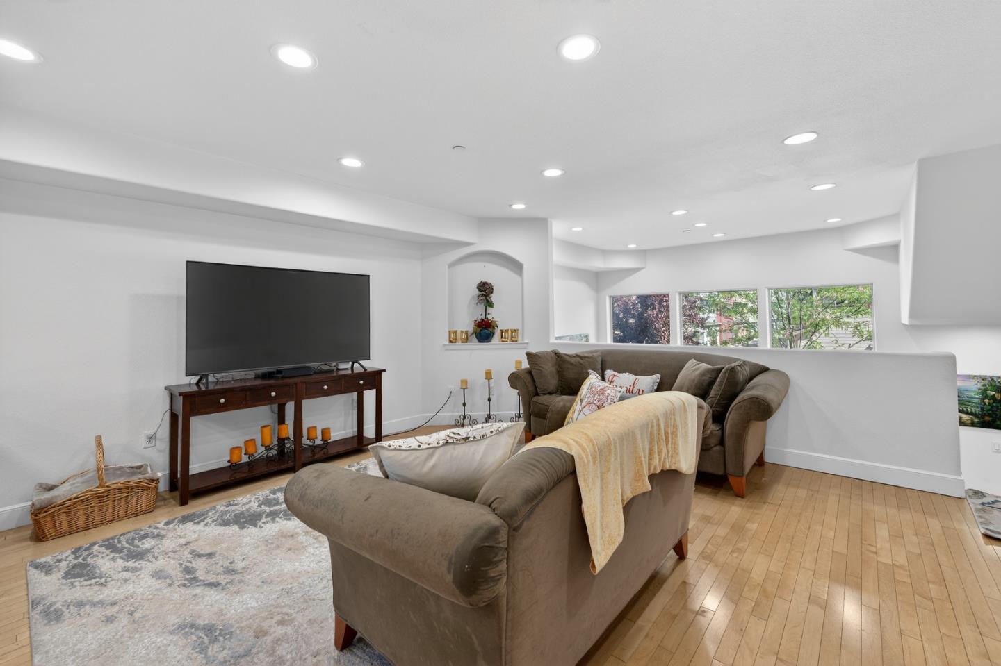 951 S WOLFE RD, SUNNYVALE, CA 94086  Photo 16