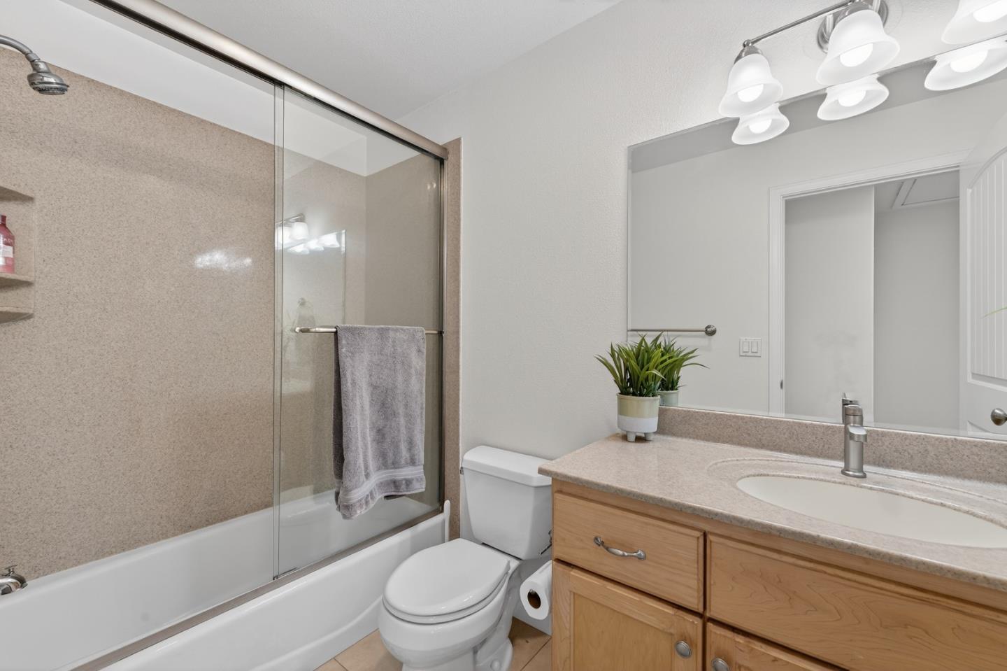 Photo #21: ML82042049 Listing: Photo #21