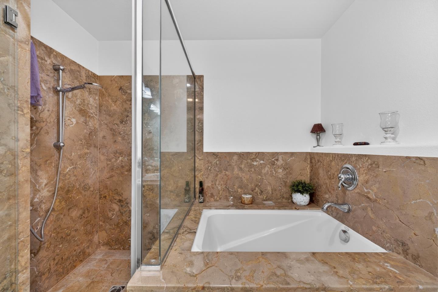 Photo #28: ML82042049 Listing: Photo #28