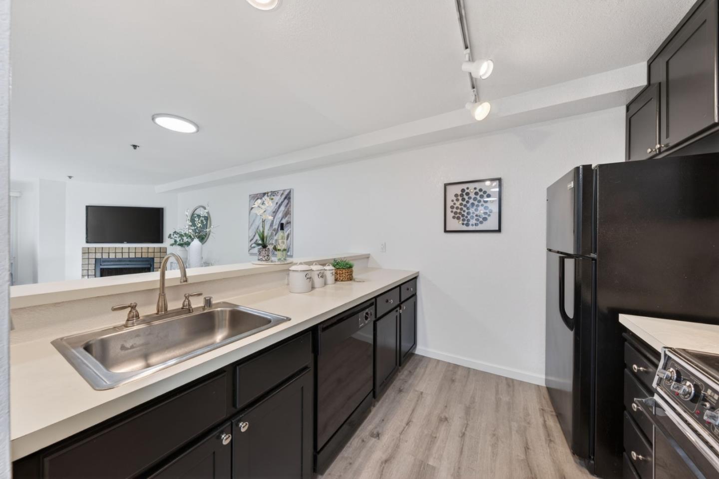 1269 POPLAR 201, SUNNYVALE, CA 94086  Photo 14