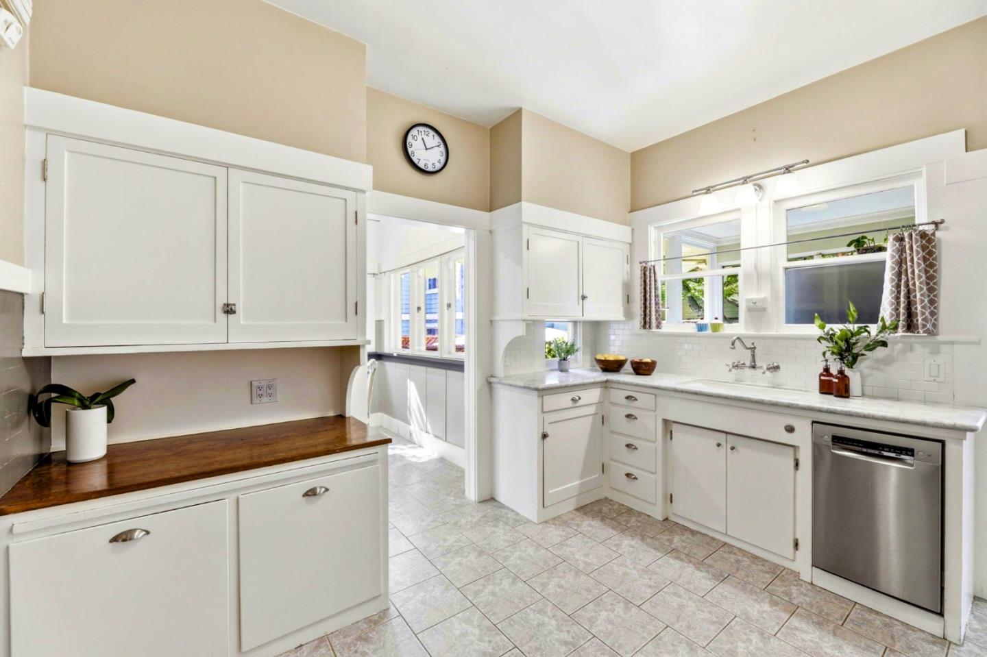 Detail Gallery Image 15 of 29 For 87 S 17th St, San Jose,  CA 95112 - 3 Beds | 1/1 Baths