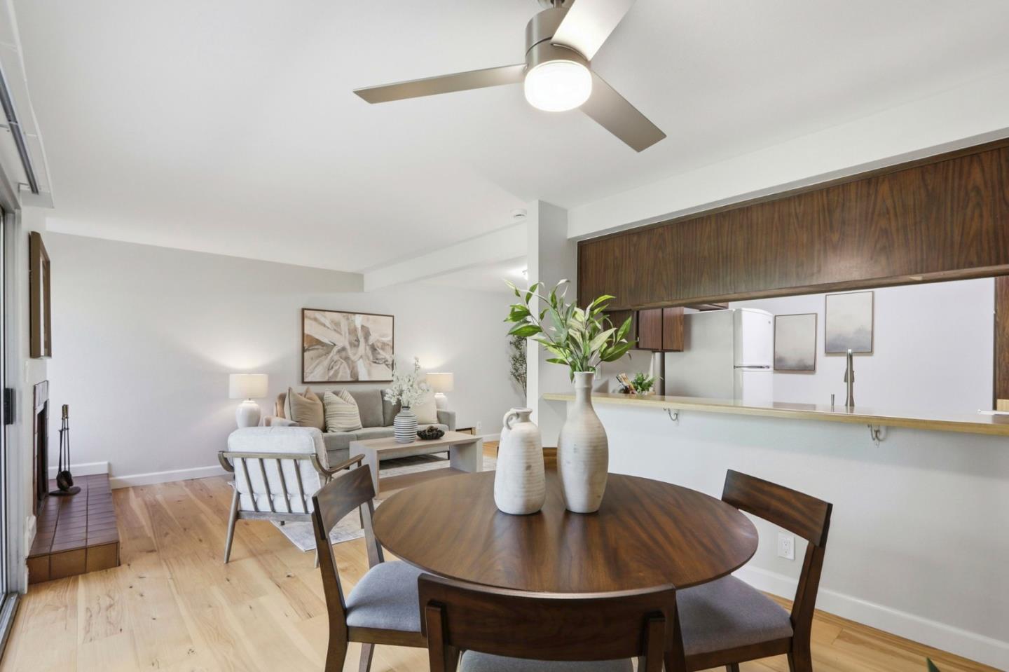 Detail Gallery Image 13 of 40 For 2252 Almaden Rd a,  San Jose,  CA 95125 - 1 Beds | 1 Baths