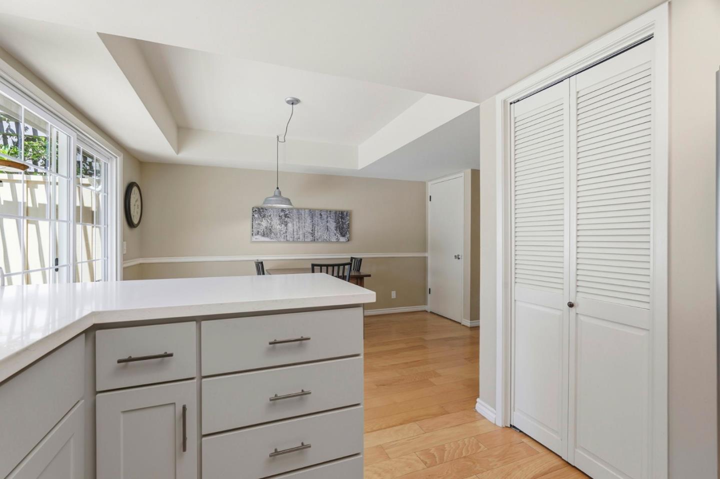 Detail Gallery Image 11 of 40 For 6092 Calle De Amor, San Jose,  CA 95124 - 2 Beds | 2/1 Baths