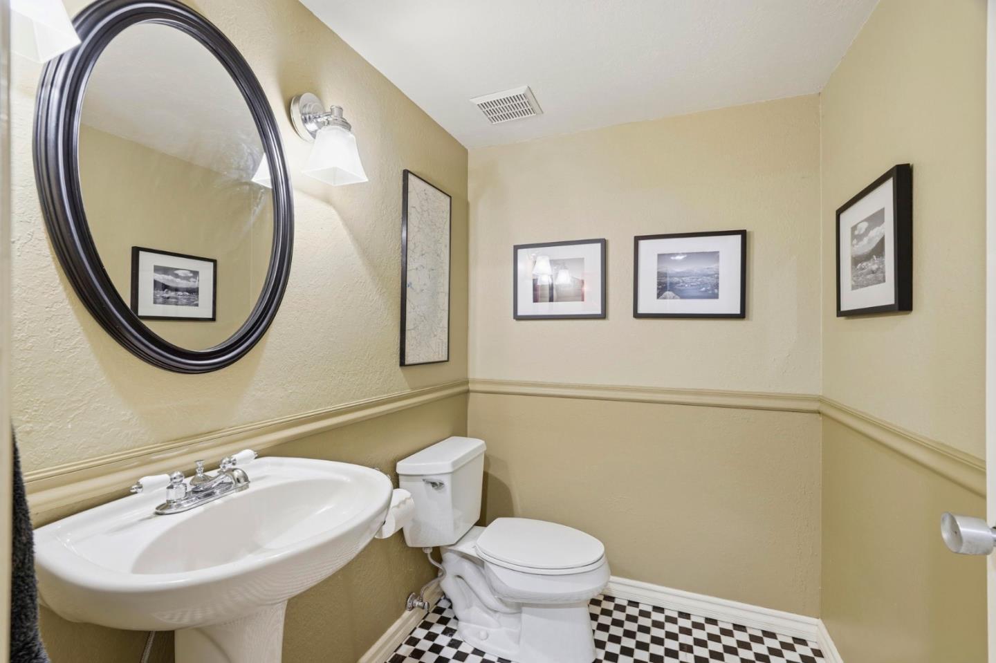 Detail Gallery Image 14 of 40 For 6092 Calle De Amor, San Jose,  CA 95124 - 2 Beds | 2/1 Baths