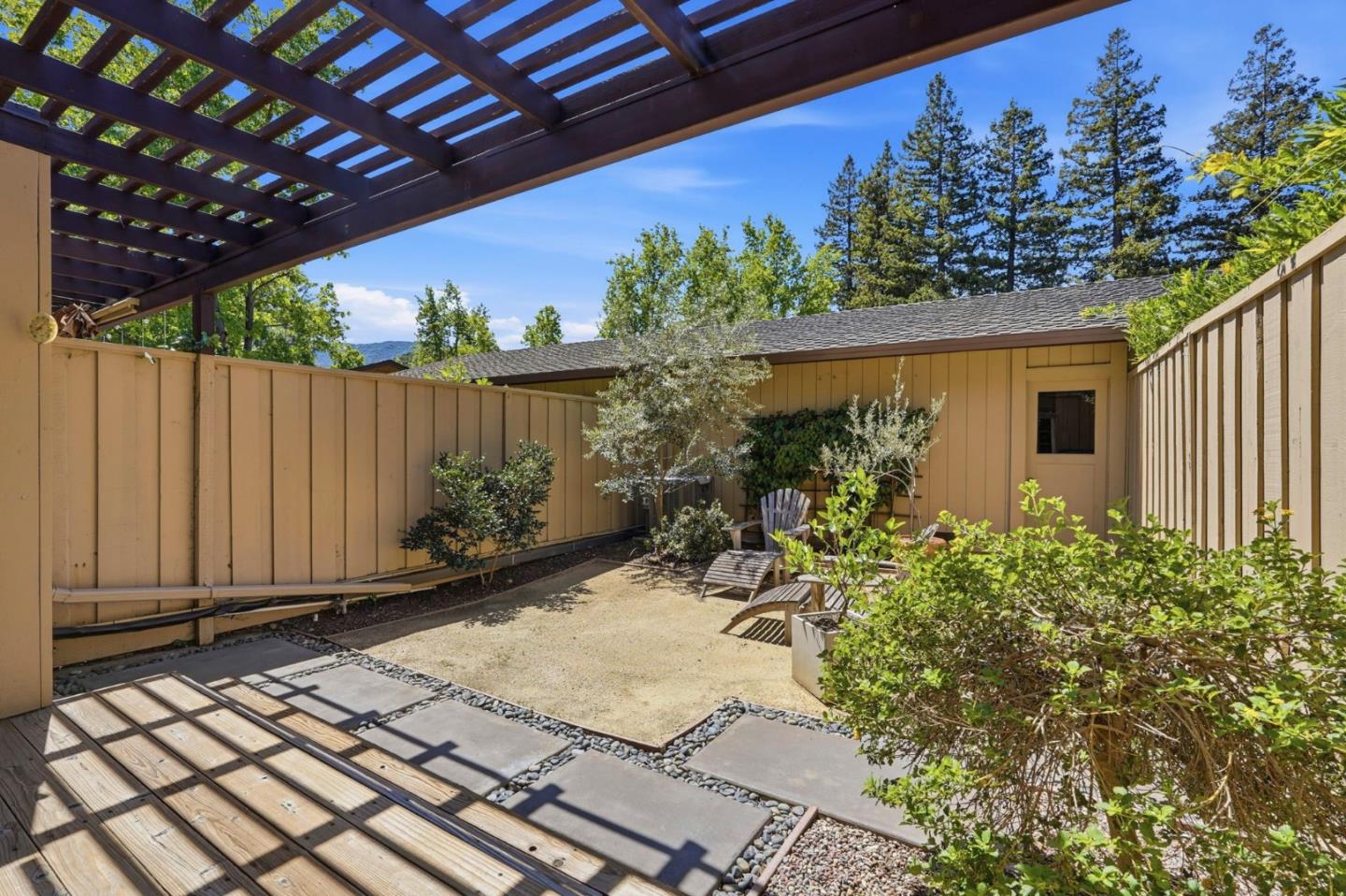 Detail Gallery Image 30 of 40 For 6092 Calle De Amor, San Jose,  CA 95124 - 2 Beds | 2/1 Baths